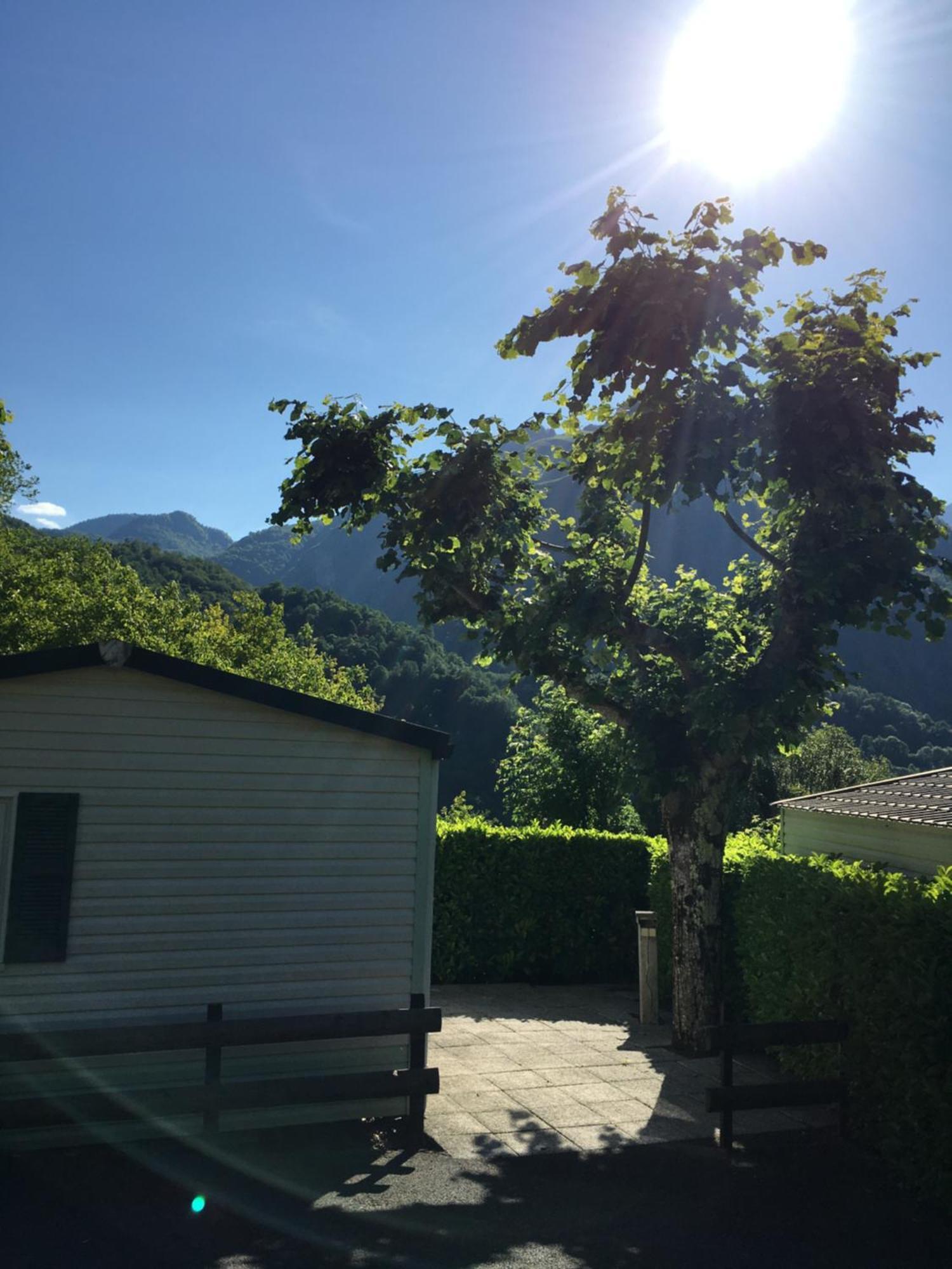 Camping Du Valentin Laruns Exterior photo